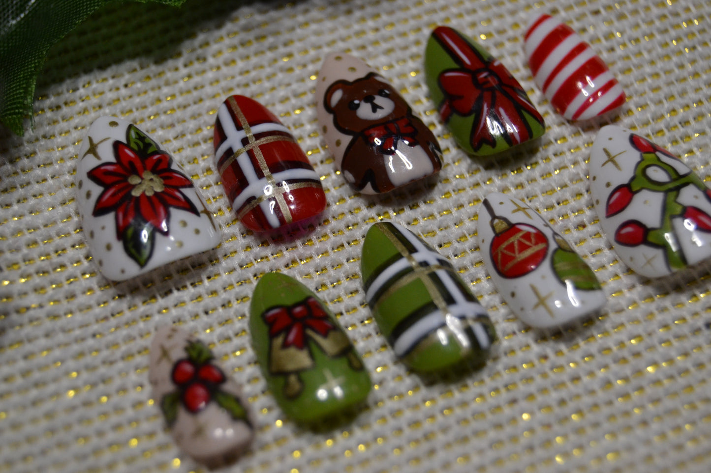 Classic Christmas Nails