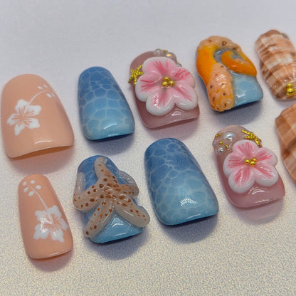 Beachy Nails