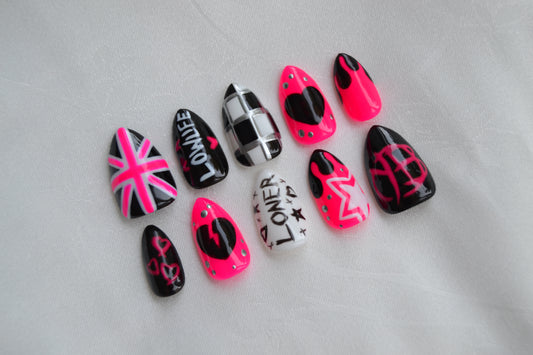 YUNGBLUD Inspired Nails